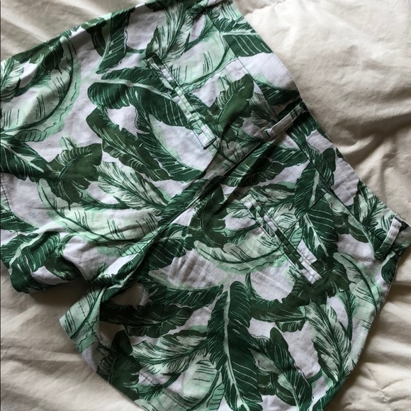 Patterned Shorts - Picture 2 of 2